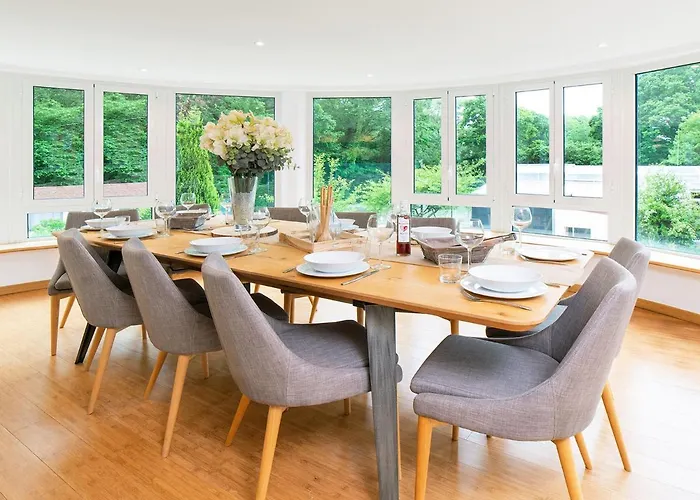 فيلة Simon آوبيرفيل